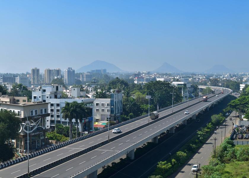 Maharashtra Nashik Deluxe Guest Room with Balcony - View