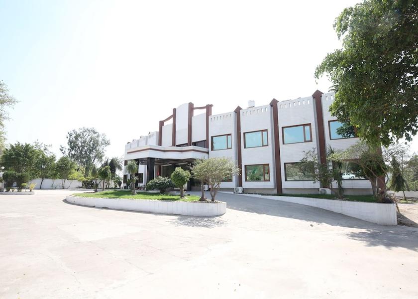 Himachal Pradesh Baddi Facade