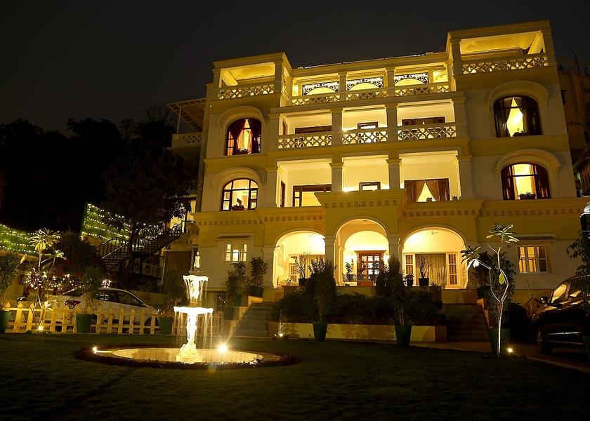 Rajasthan Udaipur Hotel Exterior