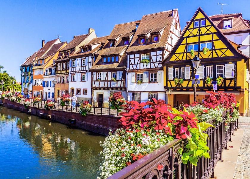 Grand Est Houssen Exterior