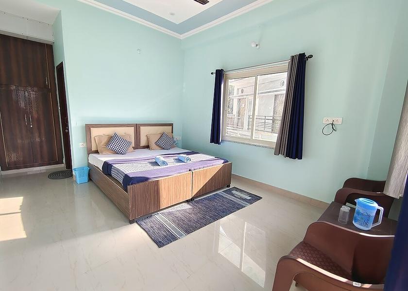 Uttarakhand Rishikesh Room