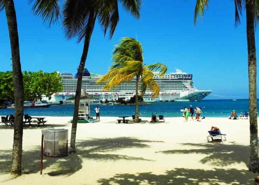 Saint James Ocho Rios Beach