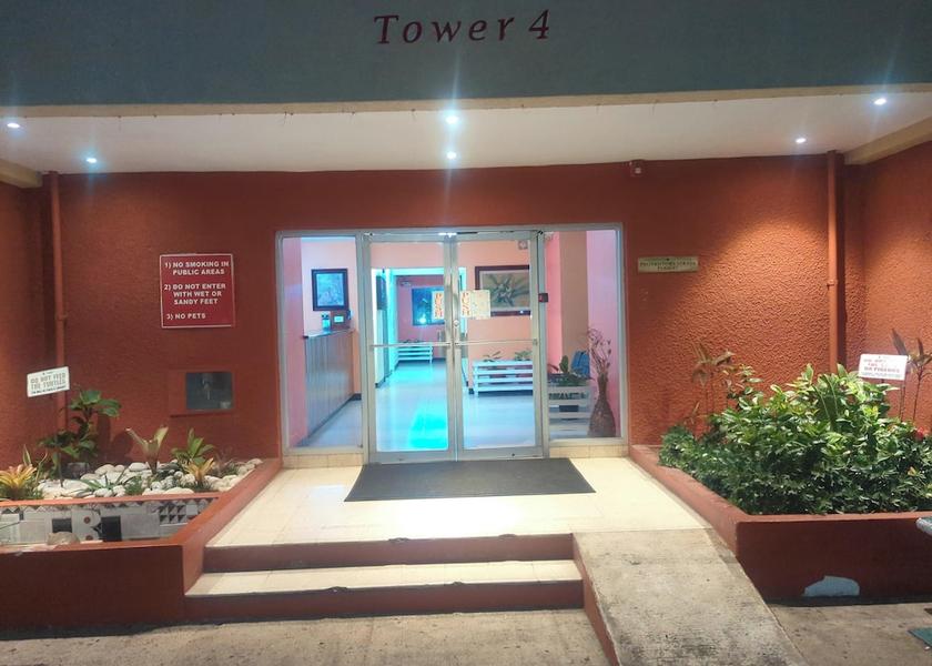 Saint James Ocho Rios Reception