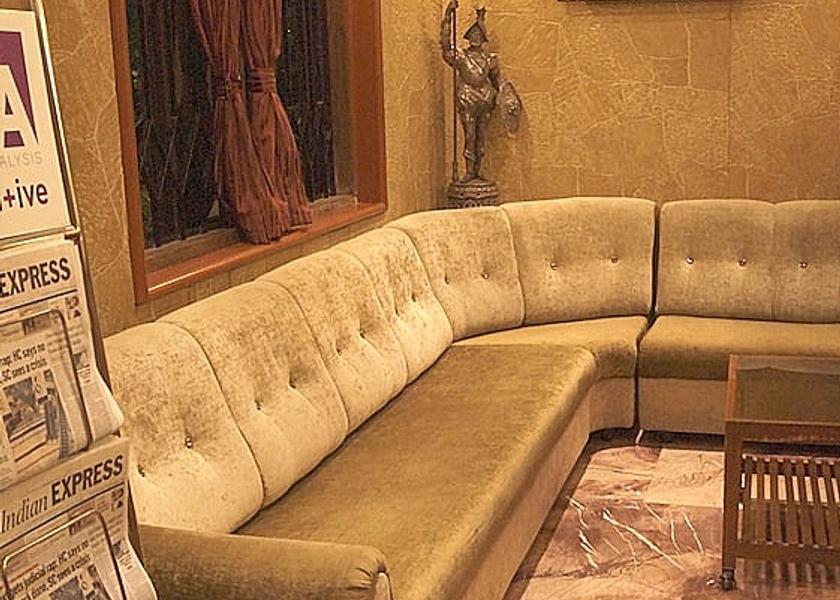 Maharashtra Pune Lobby lounge