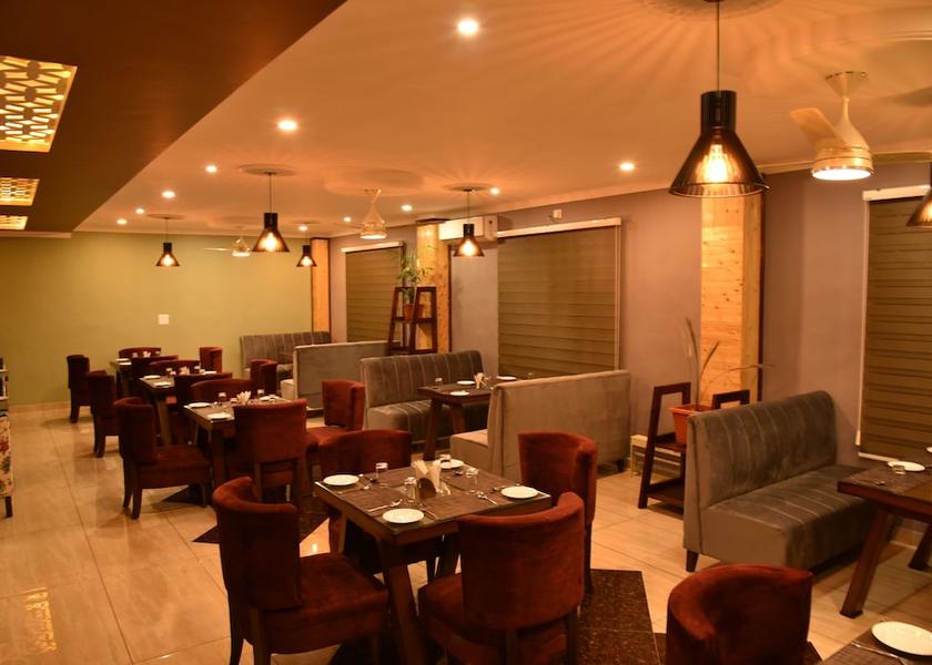 Himachal Pradesh Palampur Dining