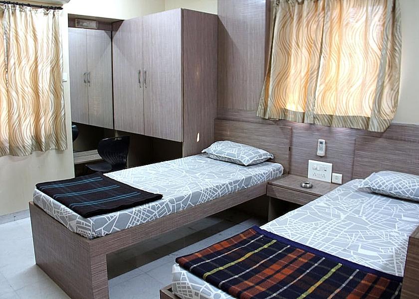 Maharashtra Pune Room