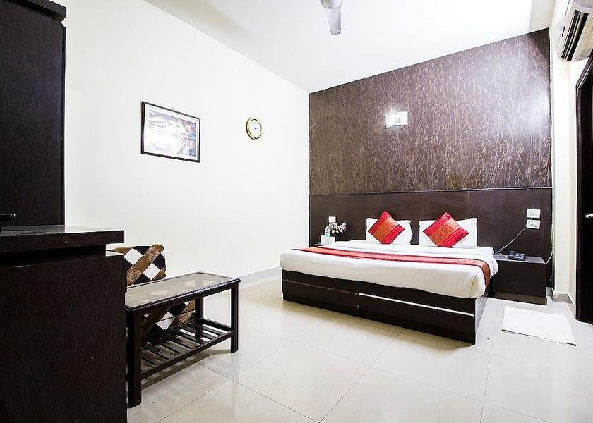Uttar Pradesh Noida Living room