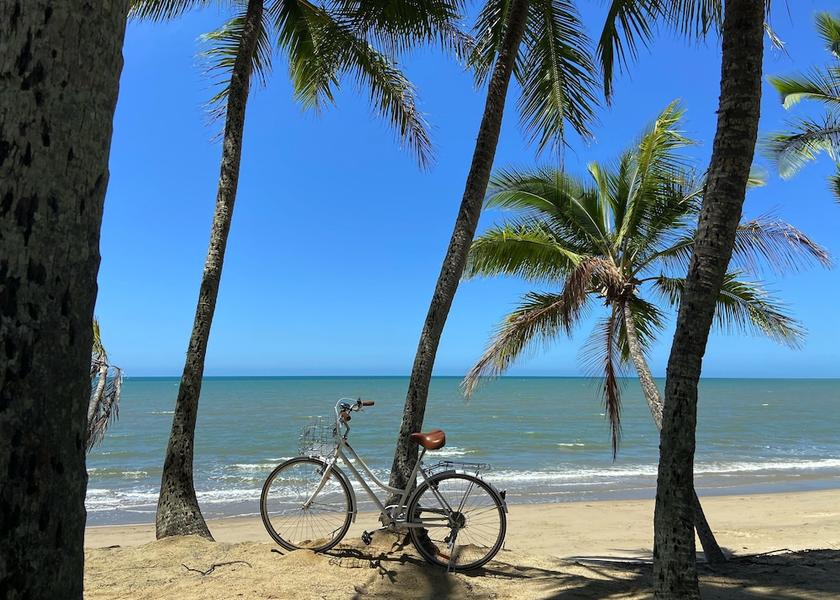 Queensland Cairns Beach