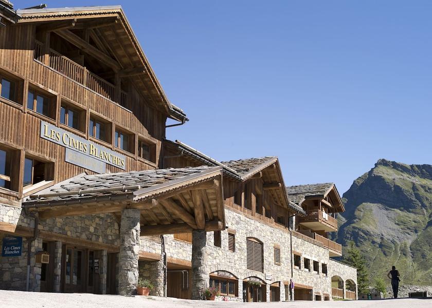 Auvergne-Rhone-Alpes Montvalezan Facade