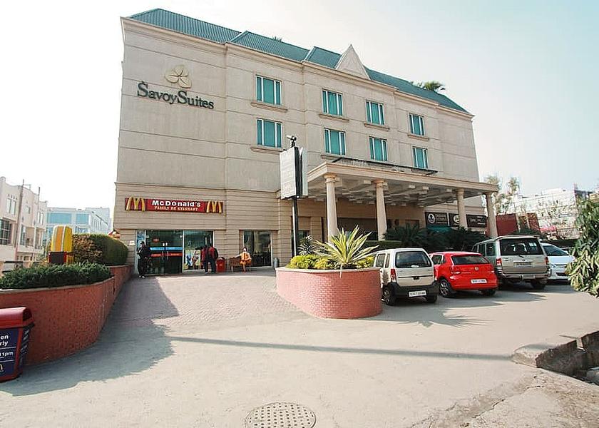 Uttar Pradesh Noida Facade