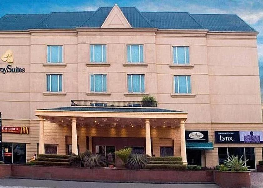 Uttar Pradesh Noida Hotel Exterior