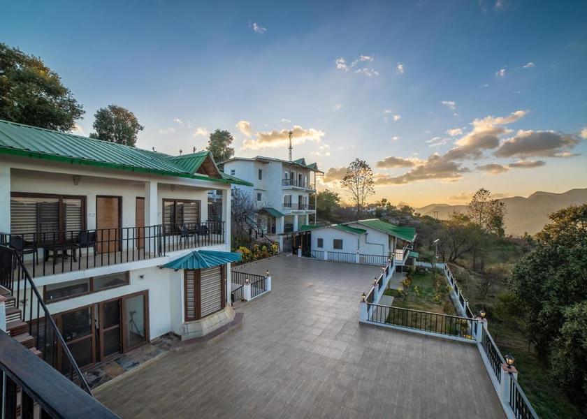 Uttarakhand Mukteshwar Hotel Exterior