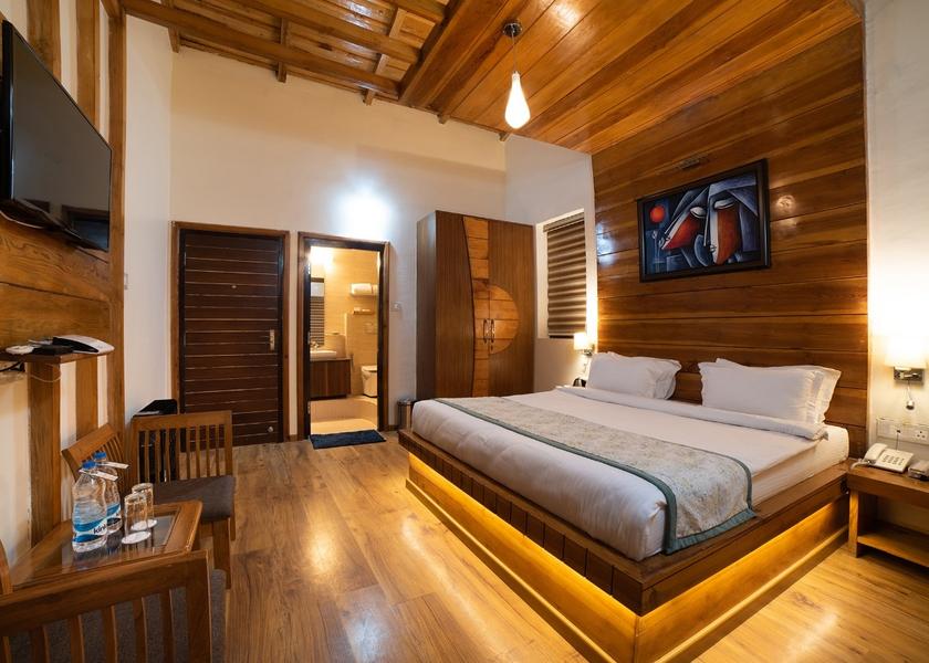 Uttarakhand Mukteshwar Himalayan Vista Room