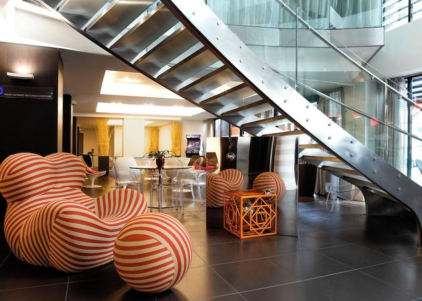 Occitanie Tarbes Lobby