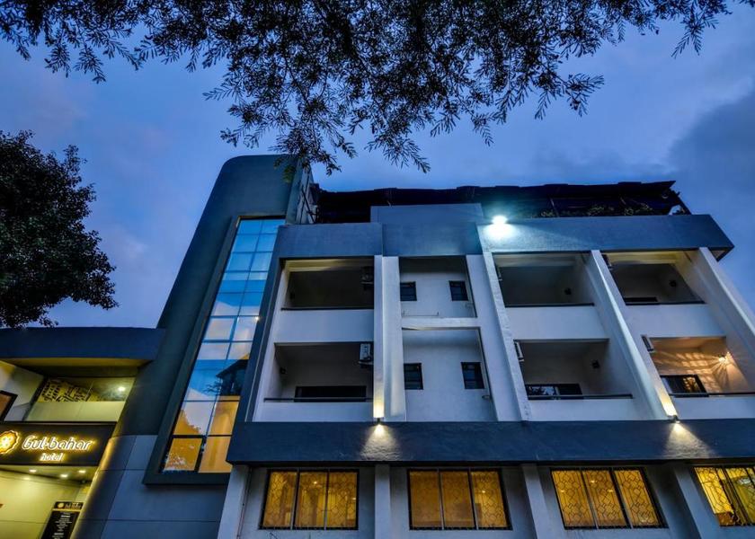 Maharashtra Satara Hotel Exterior