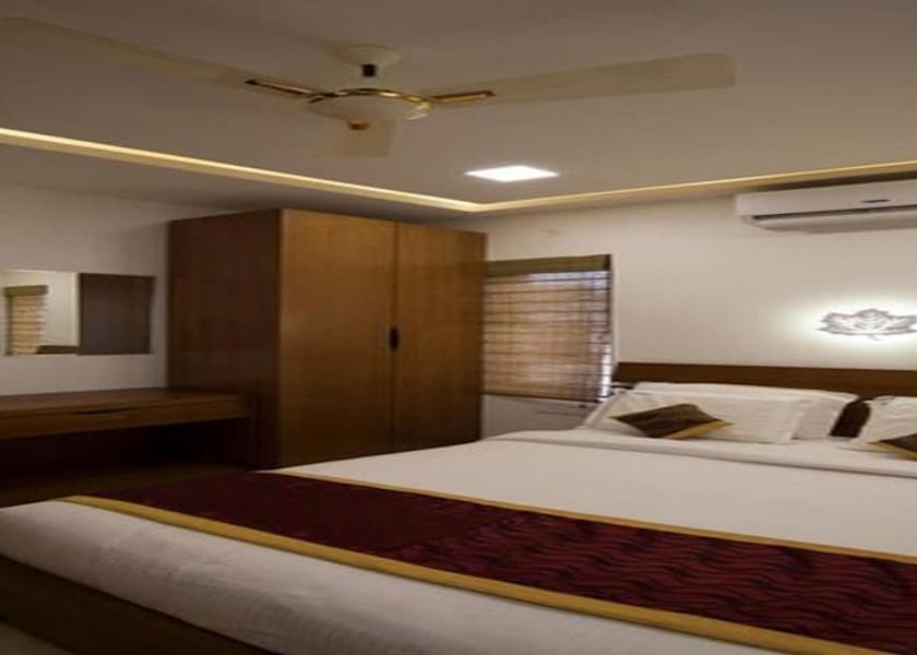 Karnataka Chikkamagaluru Room