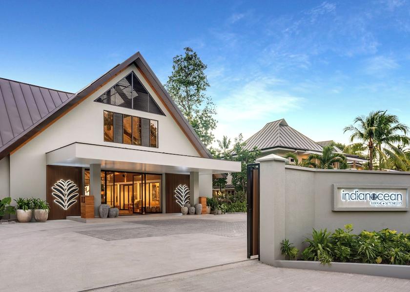 Baie Sainte Anne Praslin Island Facade