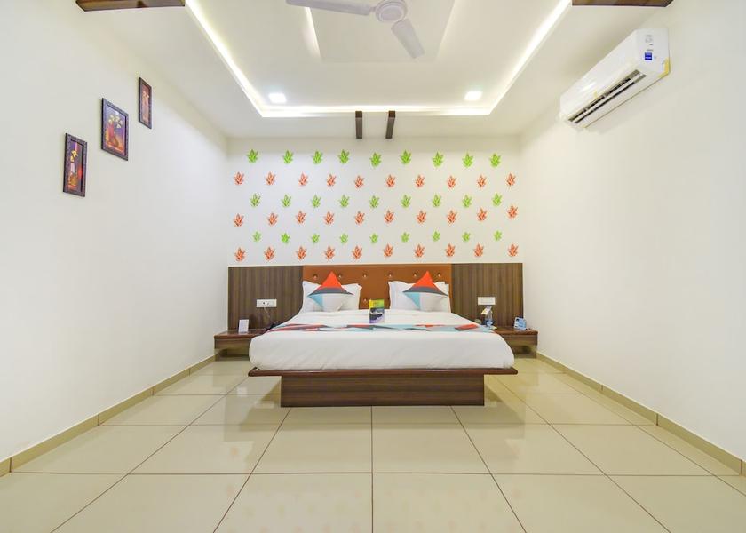 Gujarat Vadodara Room