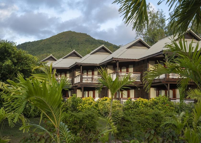  Praslin Island Exterior detail