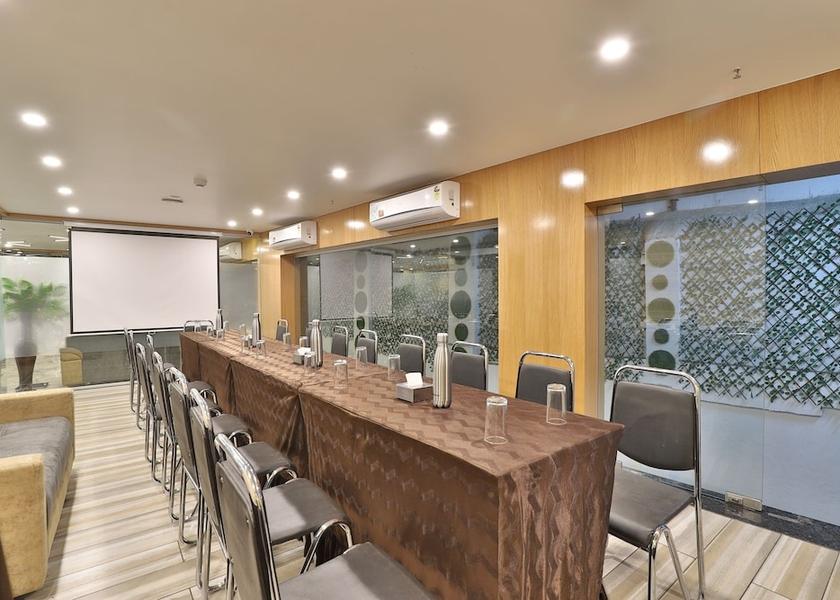 Gujarat Surat Meeting facility