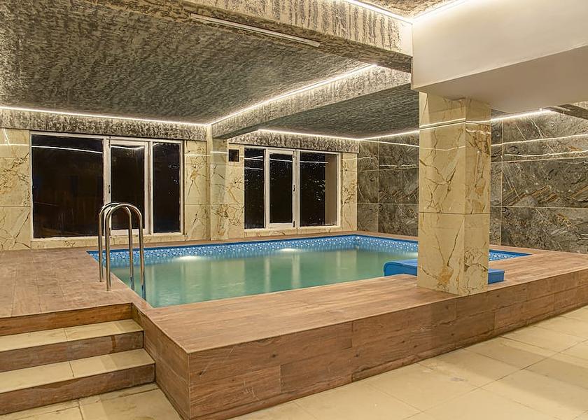 indoor heated pool