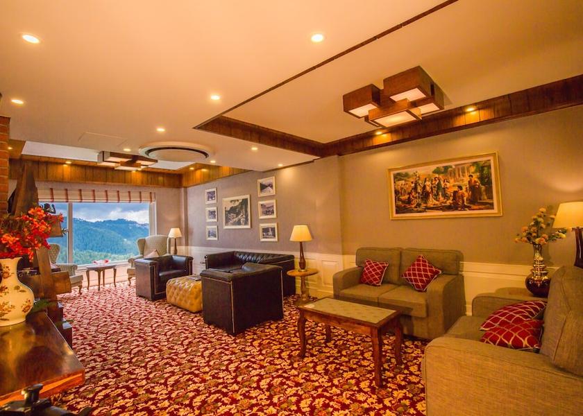 Himachal Pradesh Mashobra Lobby sitting area