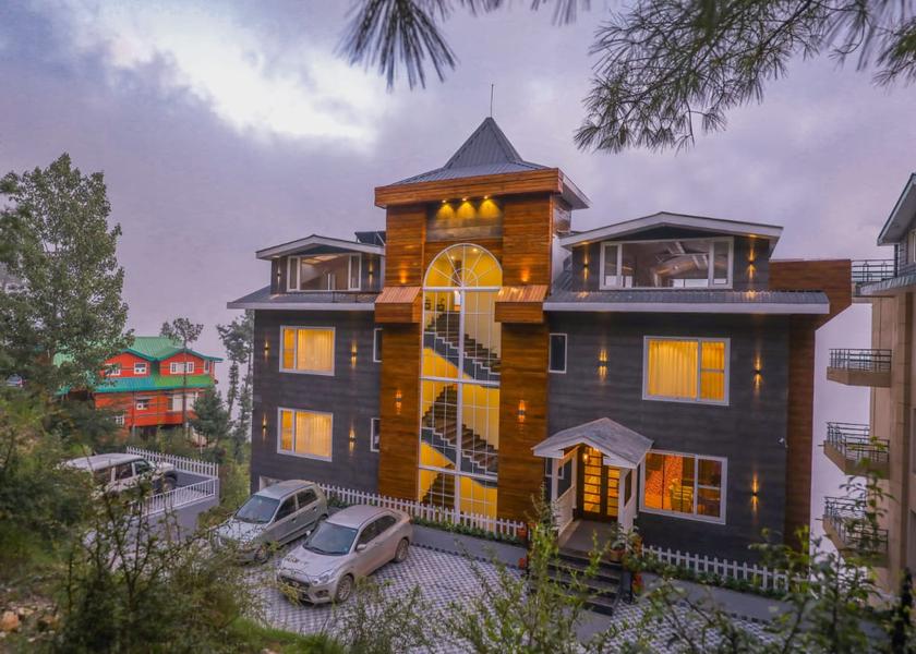 Himachal Pradesh Mashobra Hotel Exterior