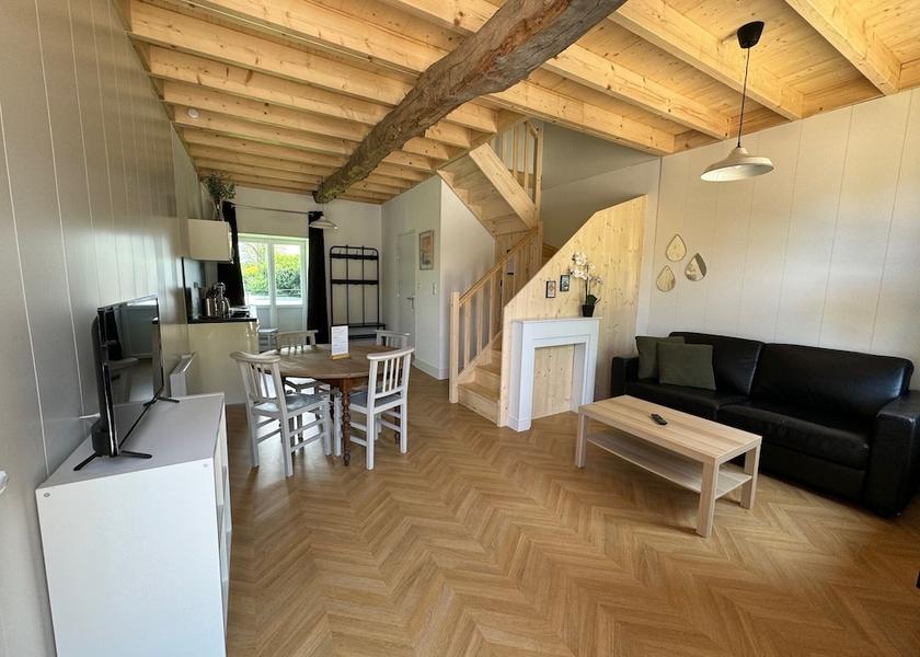 Normandy Beauvoir Interior Entrance