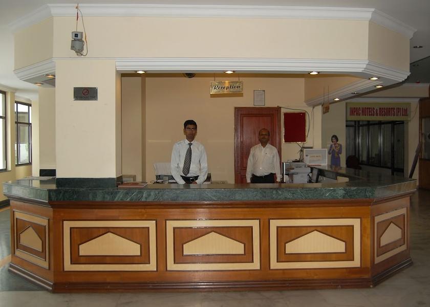 Bihar Bodh Gaya Interior entrance