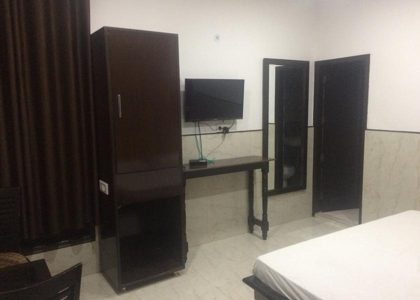 Uttar Pradesh Saharanpur Room