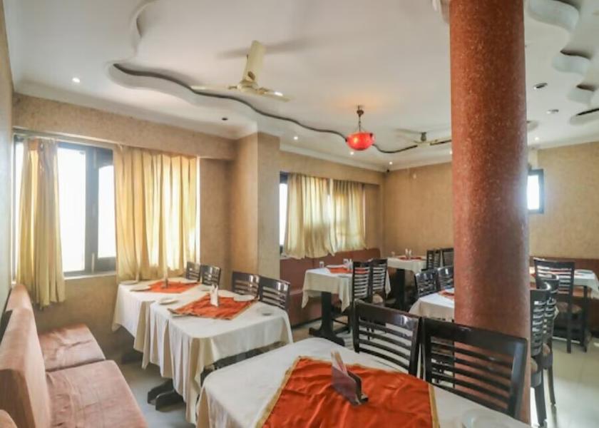 Uttar Pradesh Saharanpur Food & Dining