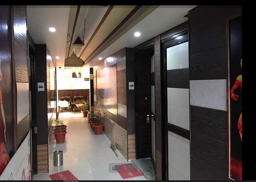 Uttarakhand Rishikesh Public Areas