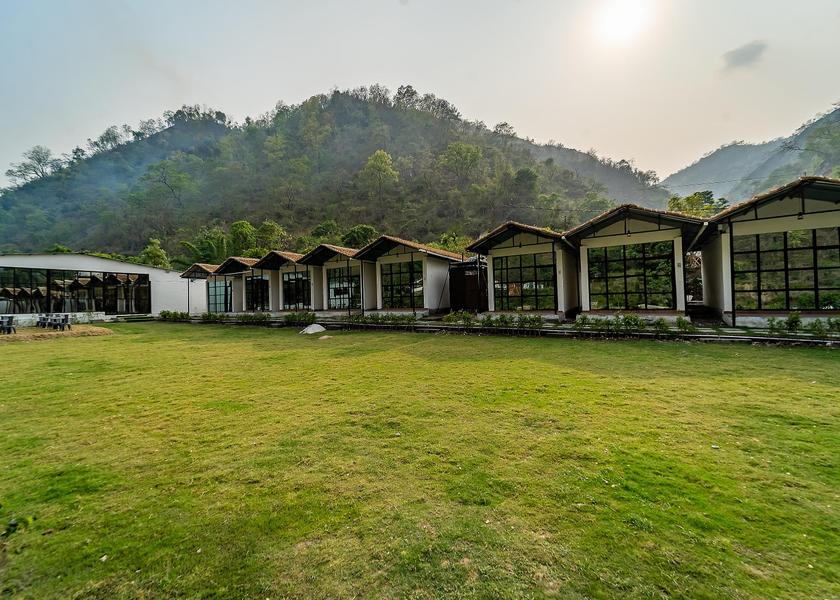 Uttarakhand Rishikesh Hotel Exterior