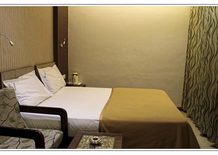 Tamil Nadu Madurai Deluxe Double or Twin Room, 1 Bedroom, Accessible, Smoking