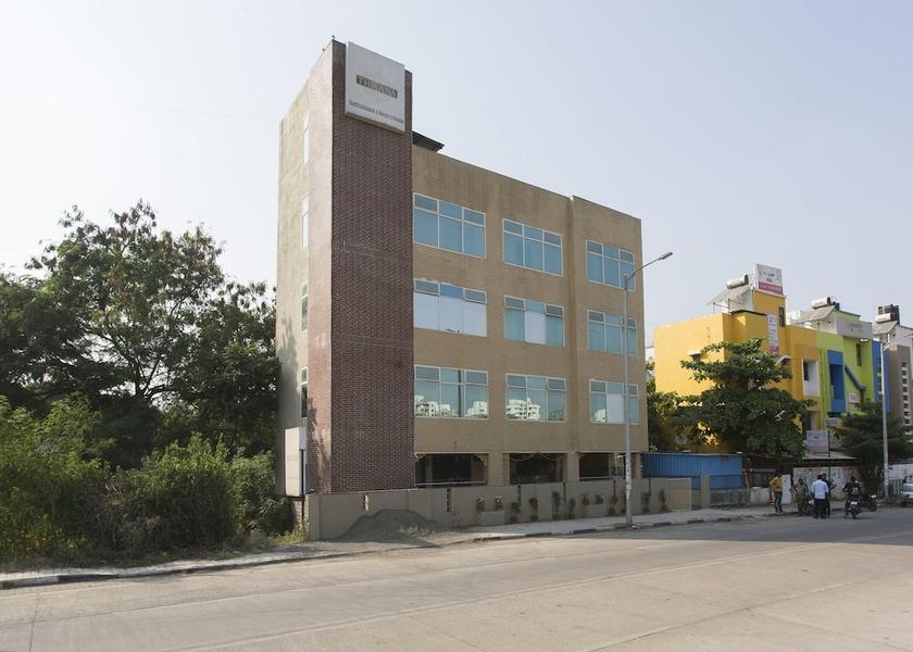 Maharashtra Pune Entrance