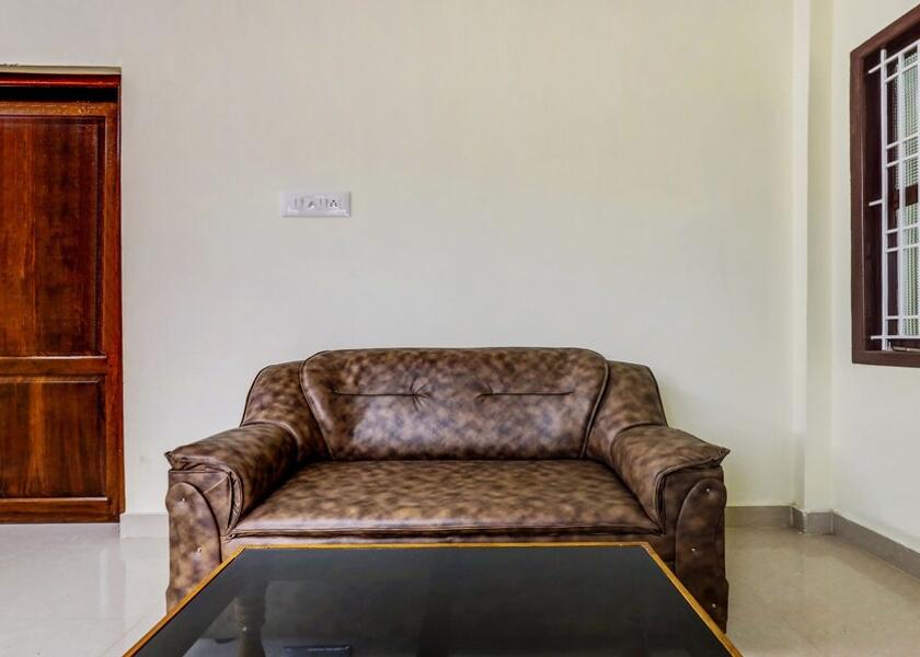 Tamil Nadu Kanyakumari Lobby sitting area