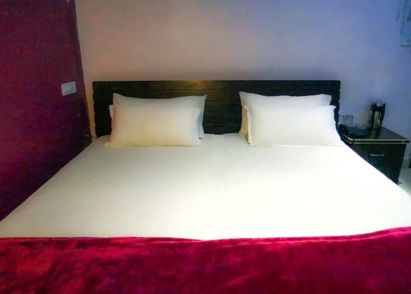 Madhya Pradesh Dewas Room