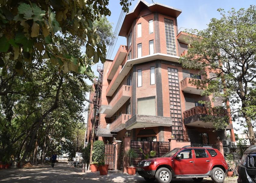 Uttar Pradesh Noida Facade