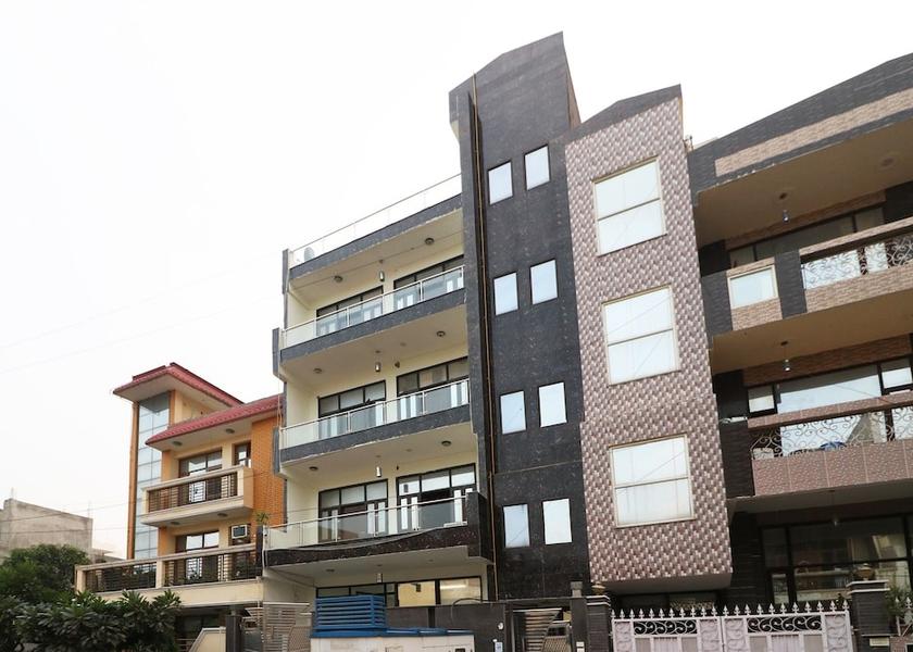 Uttar Pradesh Noida Facade