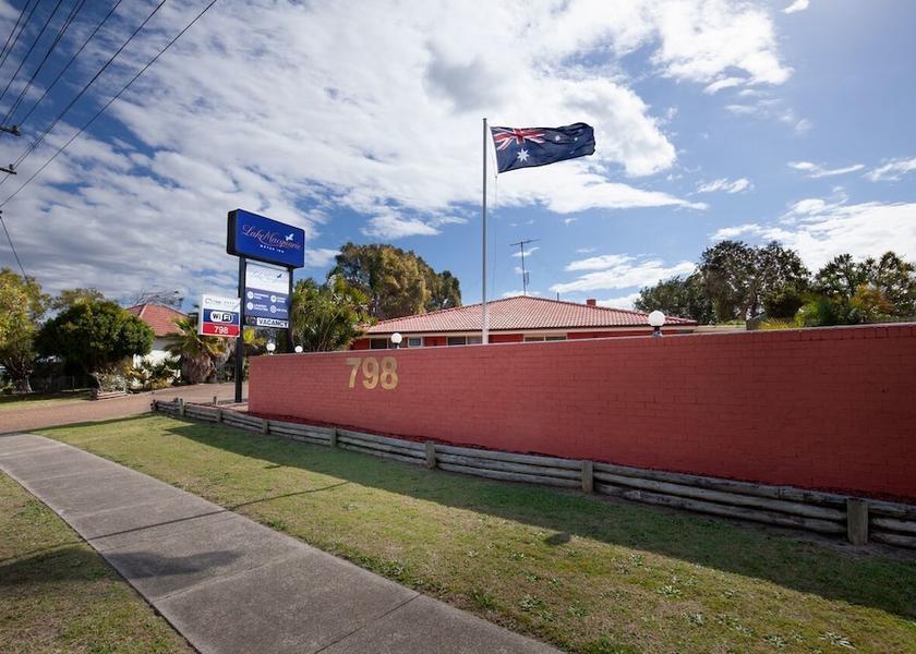 New South Wales Marks Point Exterior Detail