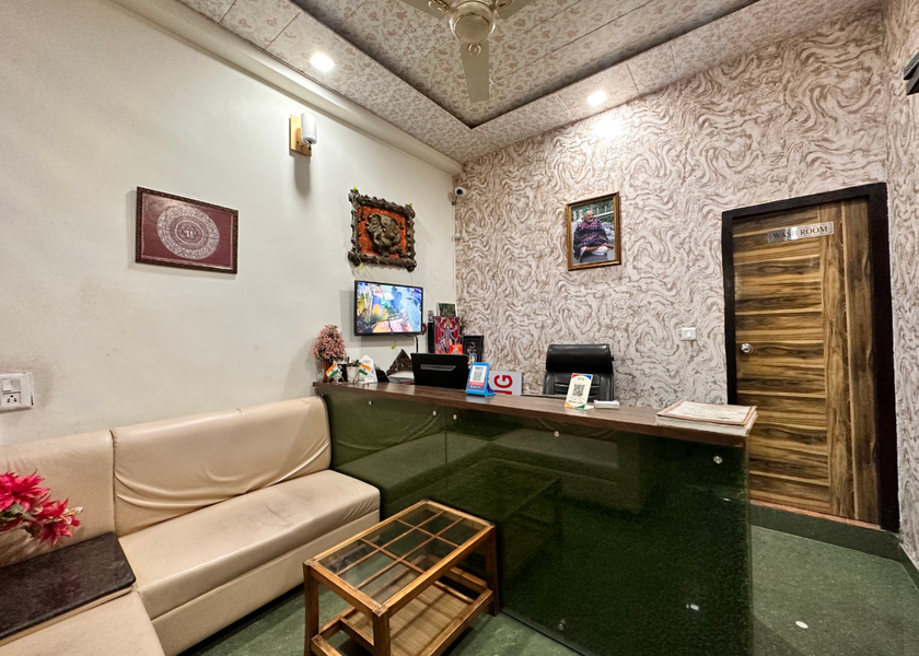 Uttarakhand Bhimtal Public Areas