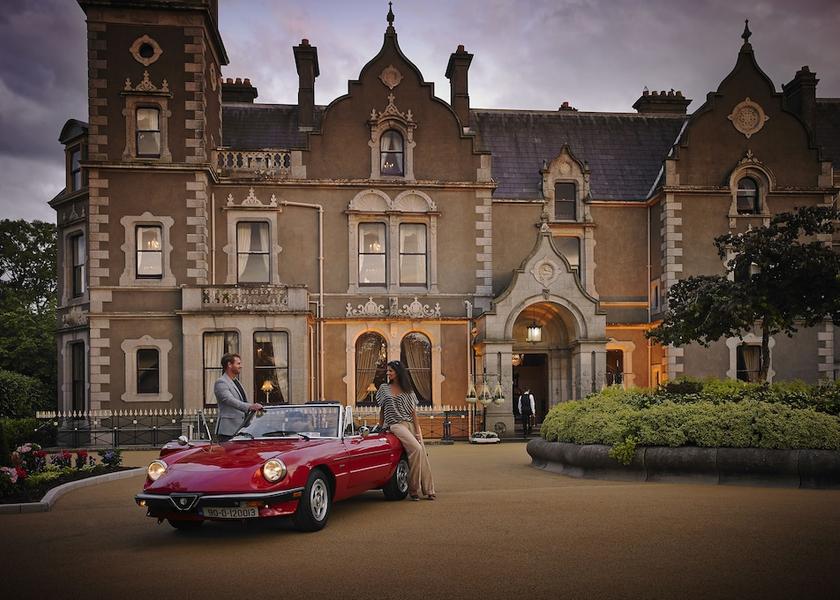 Kildare (county) Naas Exterior Detail