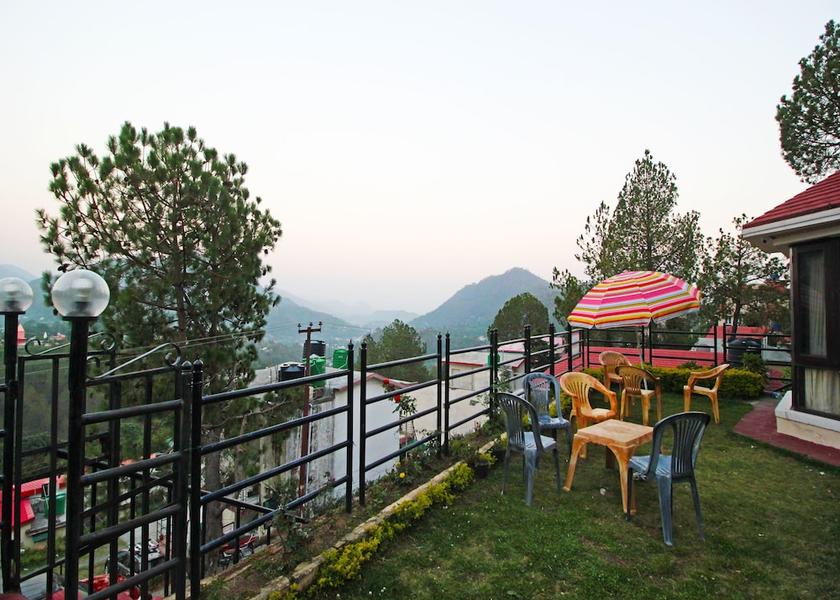 Uttarakhand Bhimtal Hotel View
