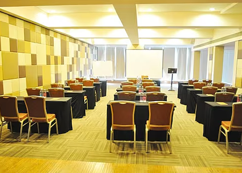 Maharashtra Mumbai Business Centre