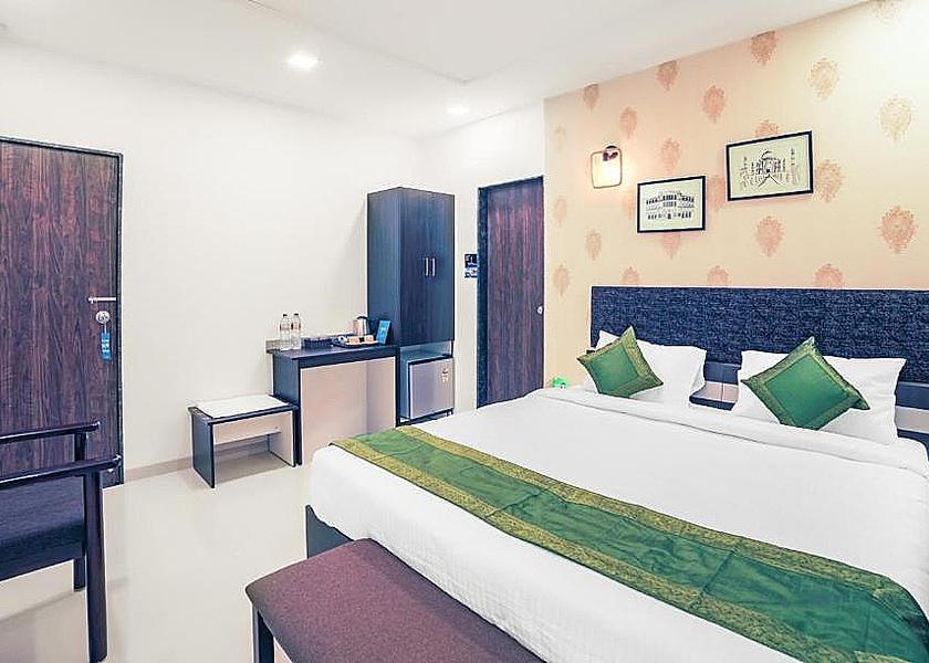Maharashtra Nagpur Deluxe Double Room