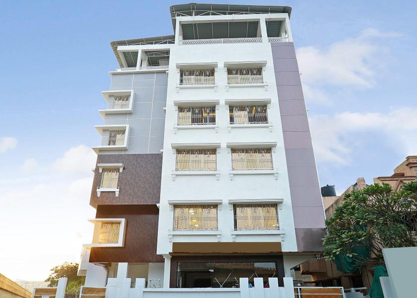 Maharashtra Nagpur Hotel Exterior