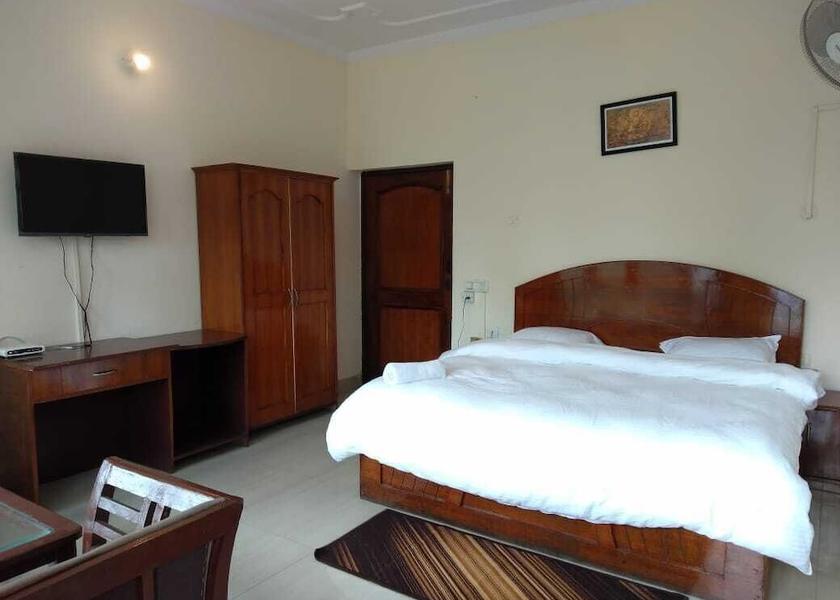 Maharashtra Malvan Room
