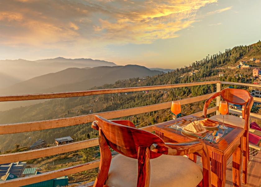 Himachal Pradesh Kufri Hotel View