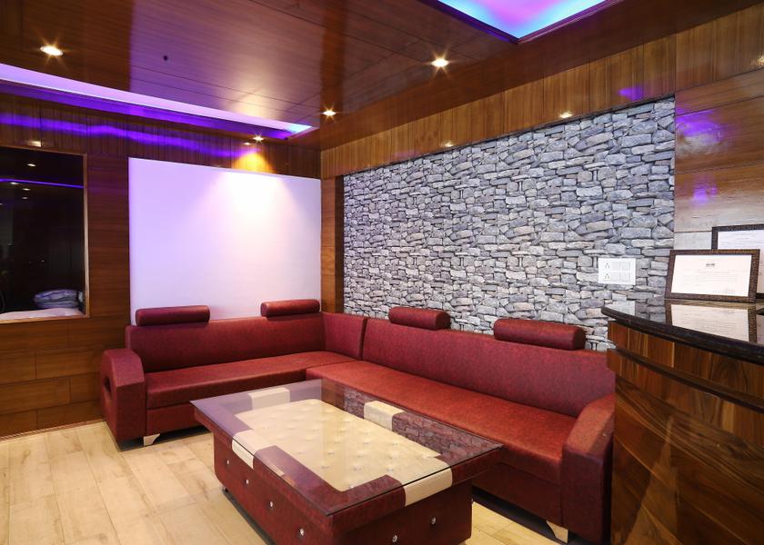 Himachal Pradesh Kufri Public Areas