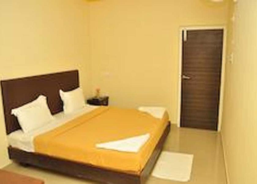 Tamil Nadu Gingee Room